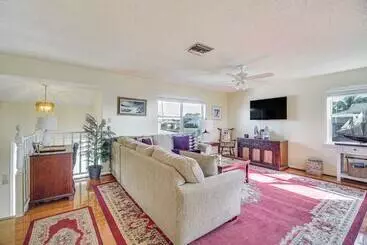 コテージ Sebastian Home W/ Large Deck Near Golfing & Beach