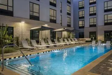 Hotelli Hampton Inn Austin East Side 5th Street