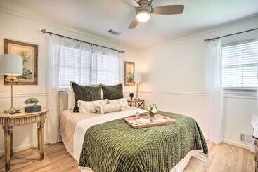 Сельский дом Walk To Dtwn Alpharetta: Modern Home W/ Fire Pit