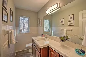 コテージ Inviting Sky Valley Home ~ 2 Mi To Mud Creek Falls