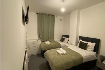 ペンション Cosy 3bd Guesthouse. Private Bathrooms