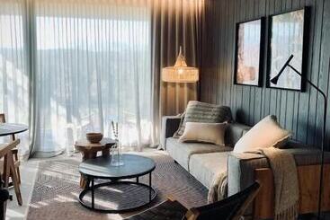 Les Cabanes De L Oller Del Mas