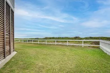 Landhus Oceanfront Crystal Beach Vacation Home W/ Deck!
