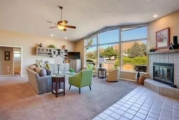 Mökkimajoitus Luxury Sedona Retreat W/ Breathtaking Views