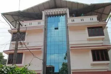 Hotel Oyo Abriz Inn