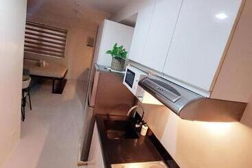 Appartement-hotel City View At The Persimmon Studios