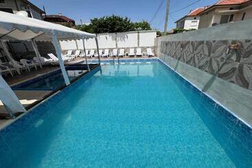 酒店 бонита хотел спа