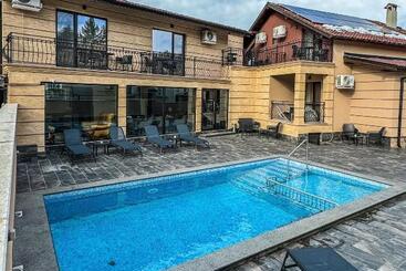 Hotel стоичковата къща гр. стрелча