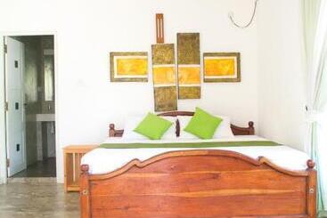 Bed and Breakfast Grand Haven Luxury Villa