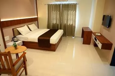 هتل Dwaraka Residency