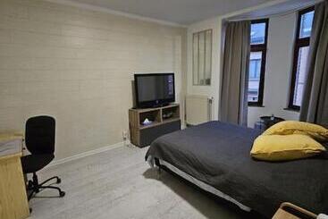 ペンション Beautiful, Renovated Fully Self Contained Room