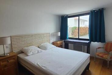 پانسیون Marquisa