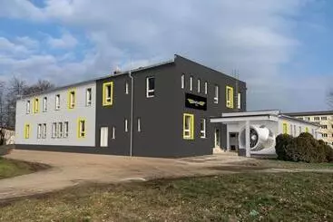 アパートホテル Hangar