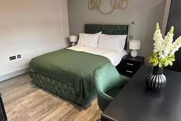 Majatalo Letzi Private En Suite In Harrow