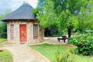 تختخواب و صبحانه Grand Bay Botanical Gardens & Resort
