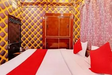 Hotel Manjushree Paying Guest House