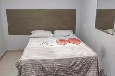 ホテル Pousada Ji Paraná