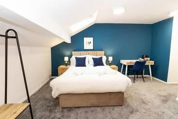 ペンション Suite 7   Family Room In The Heart Of Oldham