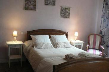 ベッドアンドブレックファースト La Terrasse De La Grand Rue   Chambre D Hôtes