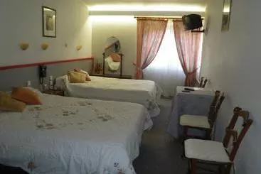 Hotel La Pierre Blanche