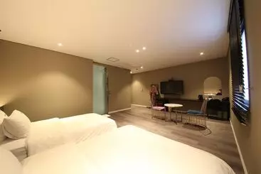 هتل Leesundeok