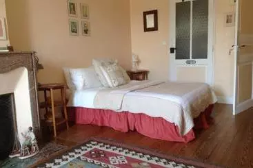 La Maison De La Riviere B&b