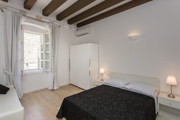 Апартаменты Klarisa Palace Rooms