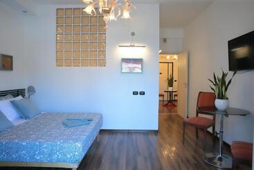 פנסיון Savoia & Cavour _ Premium Signature _