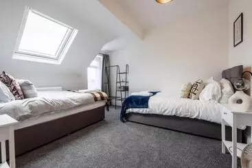 Majatalo Smart Tv | Wifi | Free Parking