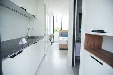 Huoneistohotelli Cozrum Homes - Gloaming Homestay