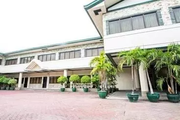 Family Country Hotel And Convention Centre