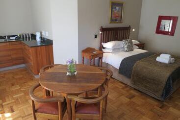 פנסיון Dias Guest House