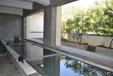 Ryokan Yojokan Haru No Hikari