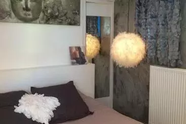 تختخواب و صبحانه Les Chambres De Naevag