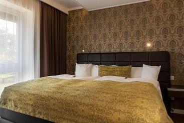 Отель Die Edelkastanie