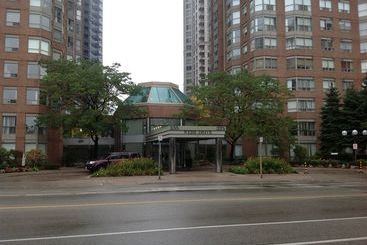 Oxford Furnished Apartments, Mississauga