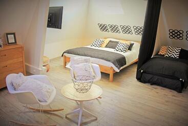 تختخواب و صبحانه Villa Louis Victor