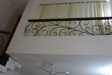 Apartaments turístics Riviera Hermitage