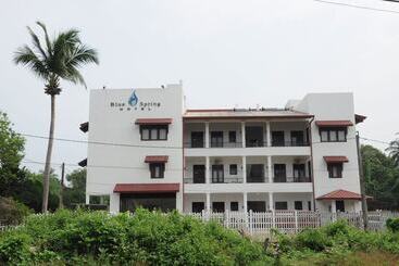 ホテル Blue Spring