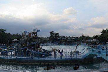 酒店 D Leonor Inland Resort And Adventure Park