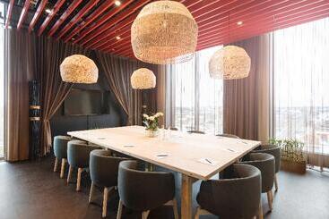 Elite Hotel Academia