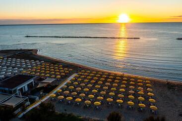 בית מלון כפרי Holiday