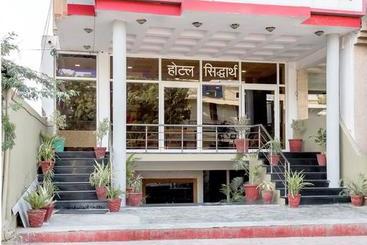 Hotel Treebo Siddharth
