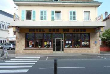 בית מלון כפרי Du Jura