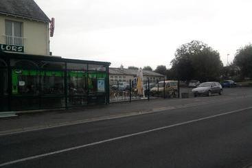 בית מלון כפרי Le Relais Du Velors