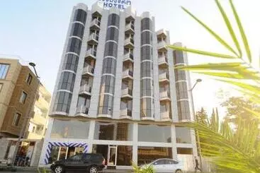 هتل Premium Palace