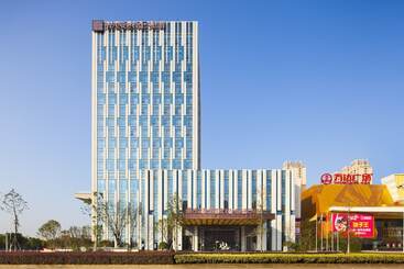 Hotel Wanda Realm Yiwu