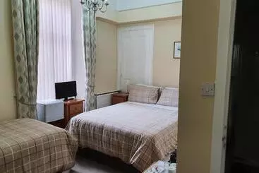 Pensió Dean Park Guest House