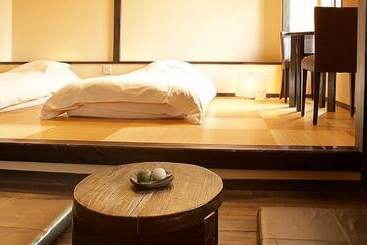 旅館 Echigo Yuzawa Hatago Isen