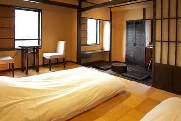 Ryokan Echigo Yuzawa Hatago Isen